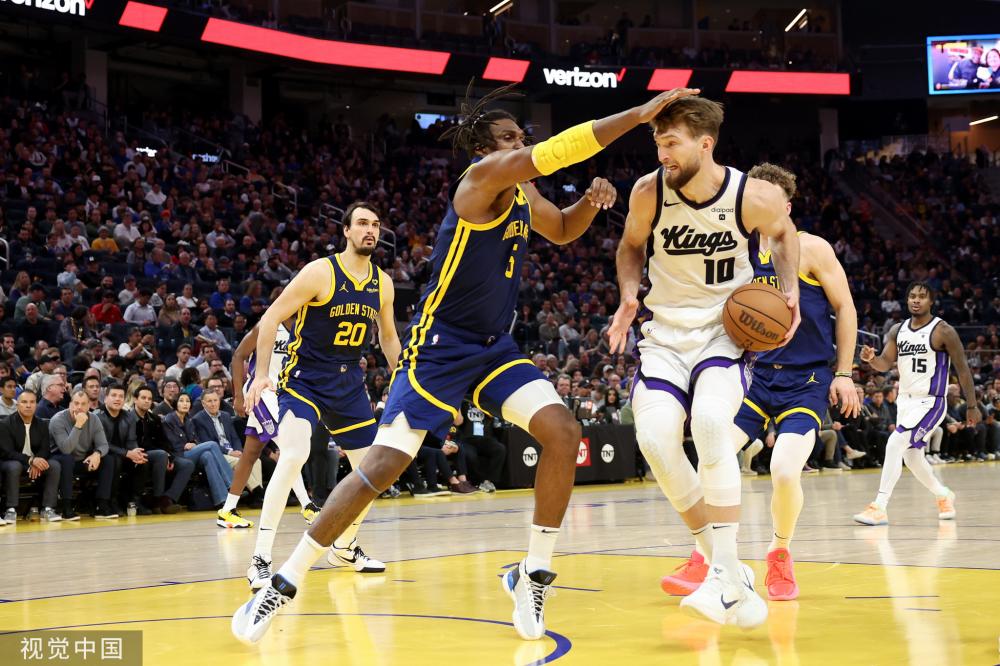 在激烈的比 在激烈的比